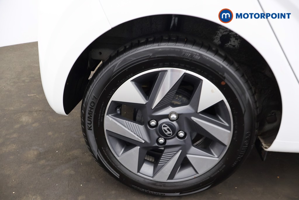 Hyundai I10 Advance Automatic Petrol Hatchback - Stock Number (1658210) - 39th supplementary image