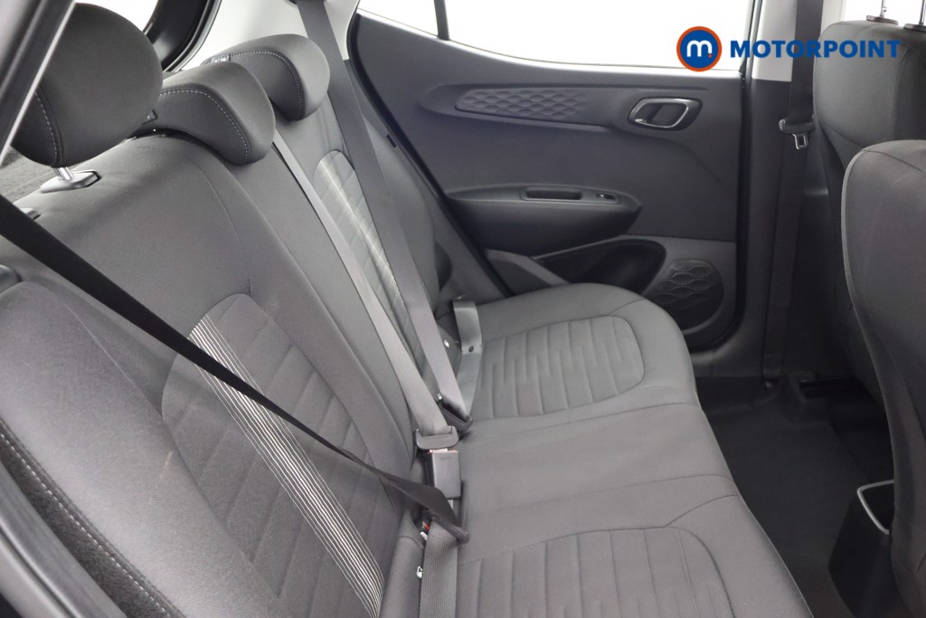 Hyundai I10 Advance Automatic Petrol Hatchback - Stock Number (1658211) - 19th supplementary image