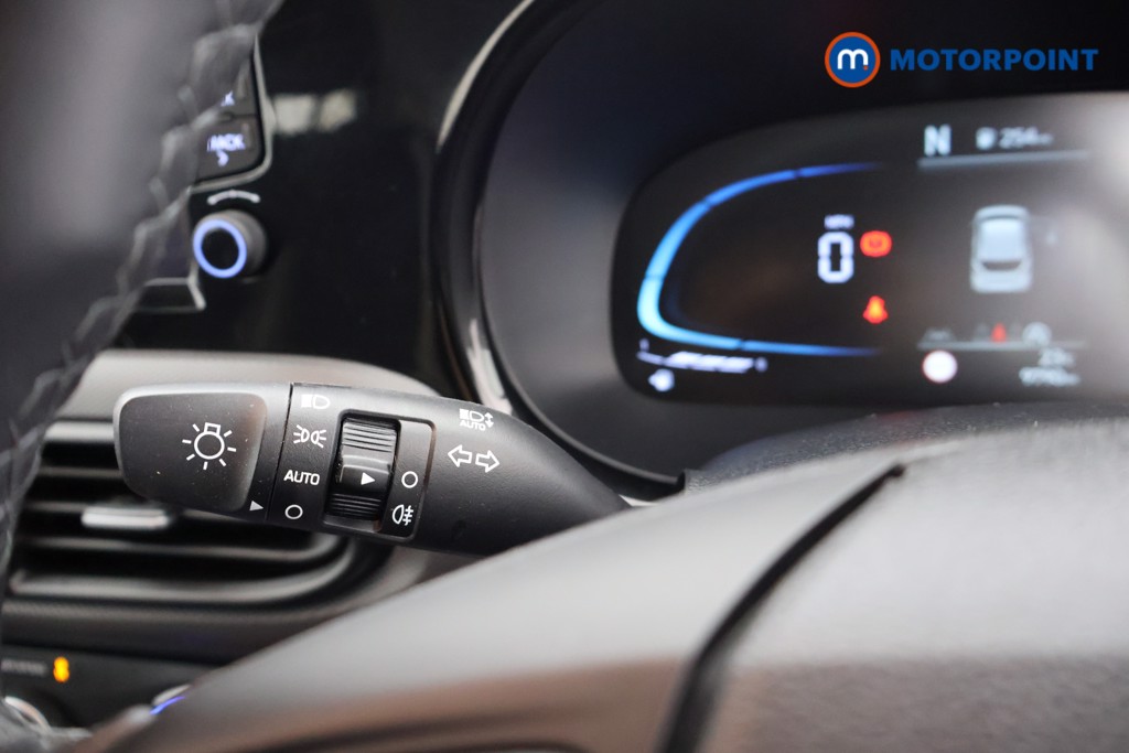 Hyundai I10 Advance Automatic Petrol Hatchback - Stock Number (1658212) - 5th supplementary image