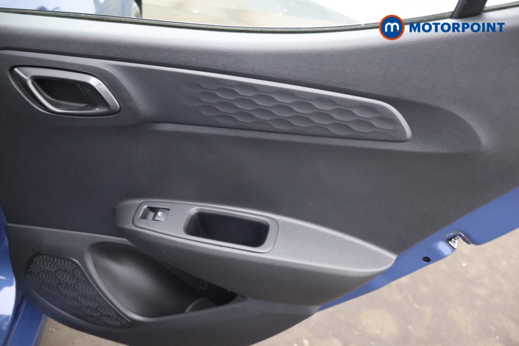 Hyundai I10 Advance Automatic Petrol Hatchback - Stock Number (1658212) - 18th supplementary image