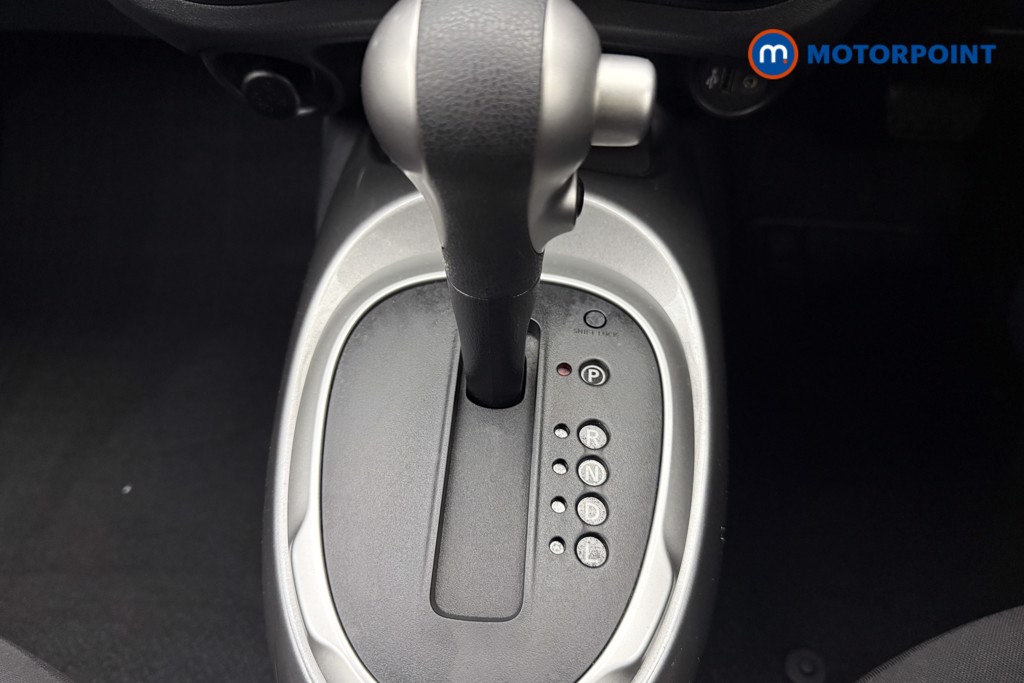 Nissan Juke Acenta Automatic Petrol SUV - Stock Number (1658338) - 5th supplementary image