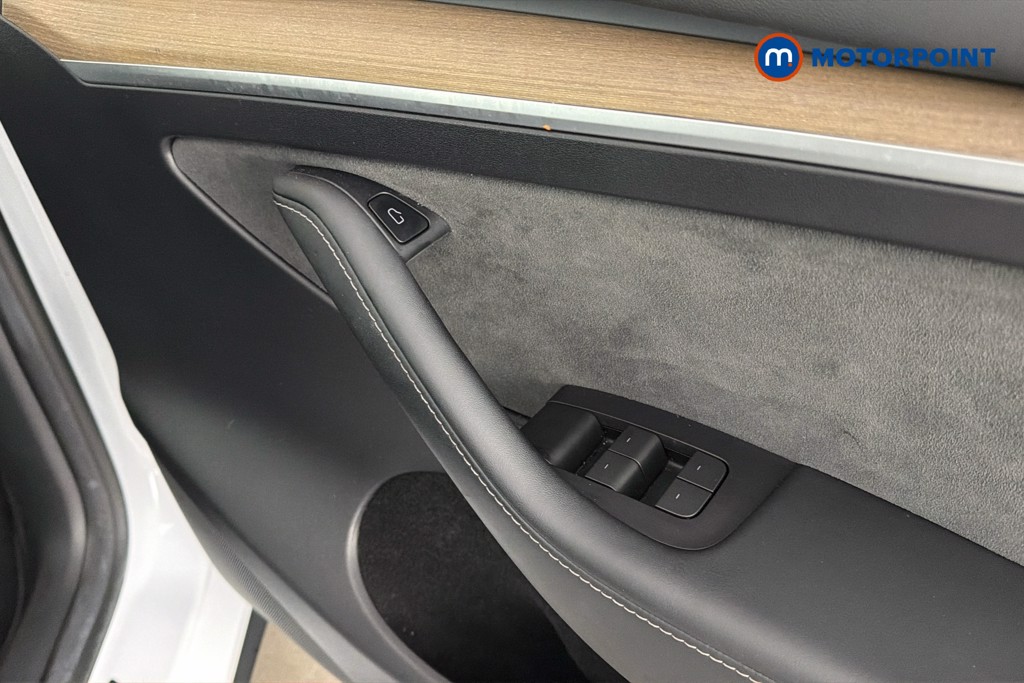 Tesla Model Y Rwd 5Dr Auto Automatic Electric SUV - Stock Number (1658421) - 42nd supplementary image