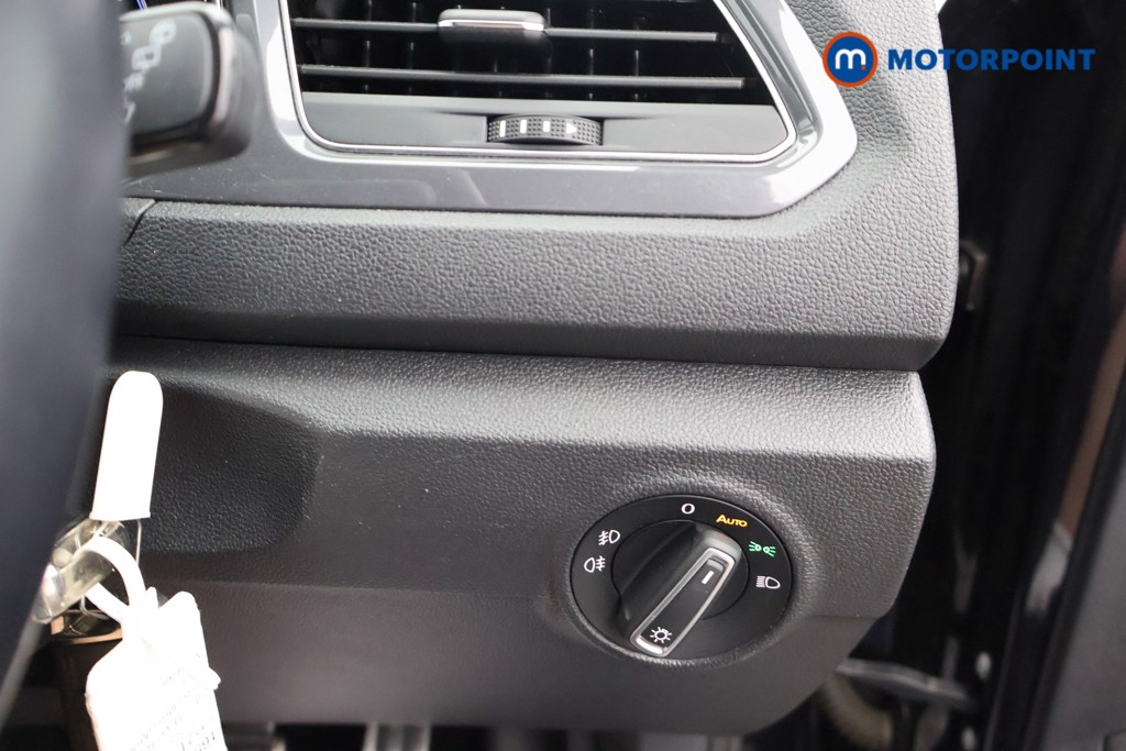 Volkswagen T-Roc R-Line Automatic Diesel SUV - Stock Number (1658582) - 7th supplementary image