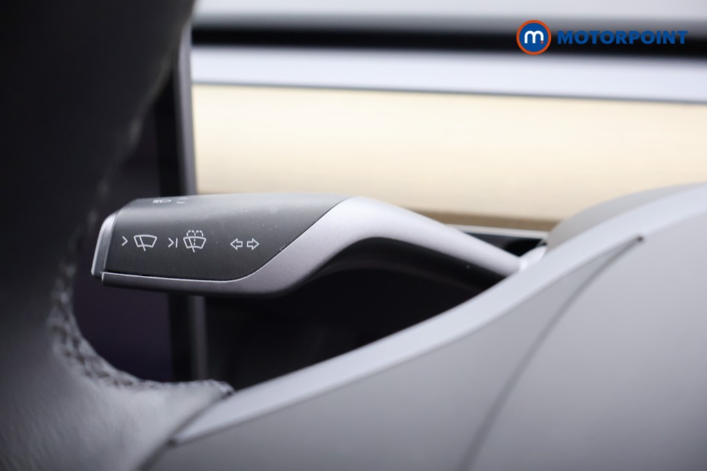 Tesla Model Y Rwd 5Dr Auto Automatic Electric SUV - Stock Number (1659342) - 4th supplementary image