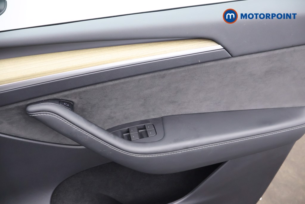Tesla Model Y Rwd 5Dr Auto Automatic Electric SUV - Stock Number (1659342) - 12th supplementary image
