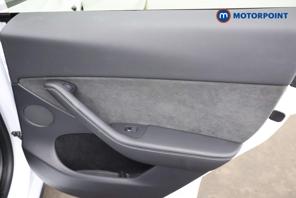 Tesla Model Y Rwd 5Dr Auto Automatic Electric SUV - Stock Number (1659342) - 19th supplementary image