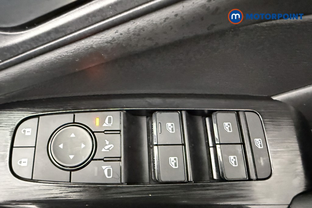 Nissan Qashqai Acenta Premium Automatic Petrol SUV - Stock Number (1659818) - 19th supplementary image