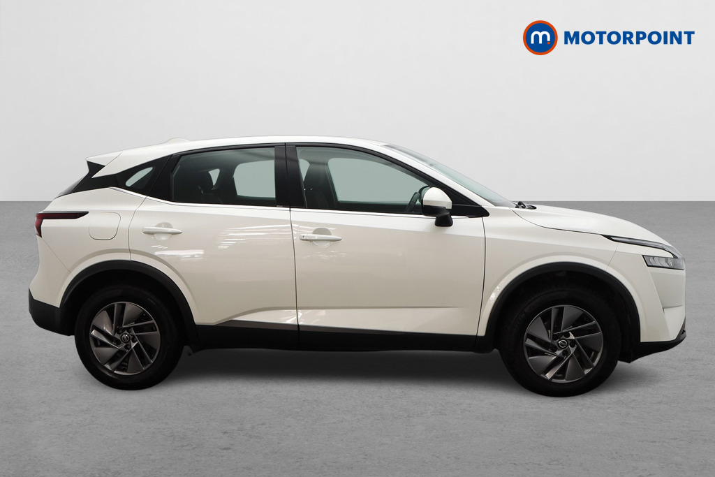 Nissan Qashqai Acenta Premium Automatic Petrol SUV - Stock Number (1659818) - Drivers side