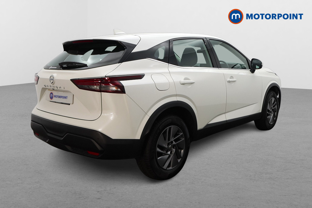 Nissan Qashqai Acenta Premium Automatic Petrol SUV - Stock Number (1659818) - Drivers side rear corner