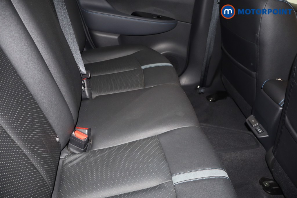 Nissan Leaf Tekna Automatic Electric Hatchback - Stock Number (1660505) - 8th supplementary image