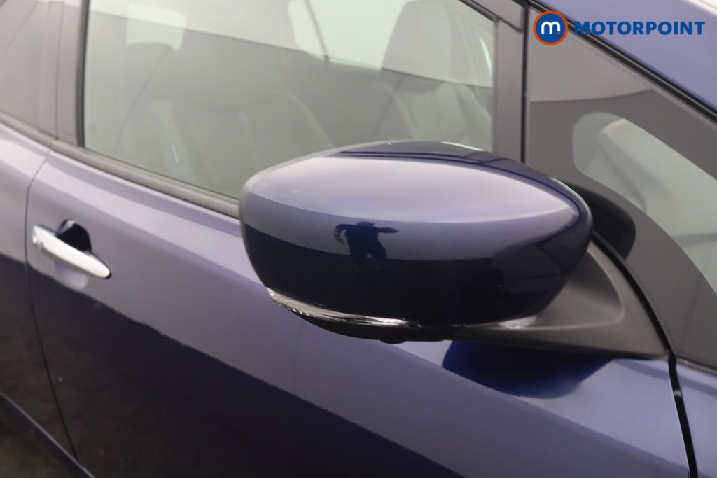 Nissan Leaf Tekna Automatic Electric Hatchback - Stock Number (1660505) - 24th supplementary image