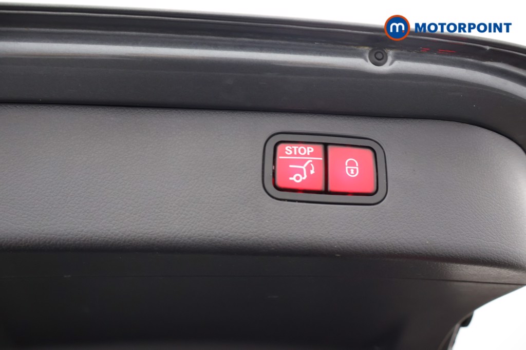 Mercedes-Benz C Class Amg Line Automatic Petrol Estate - Stock Number (1660713) - 26th supplementary image