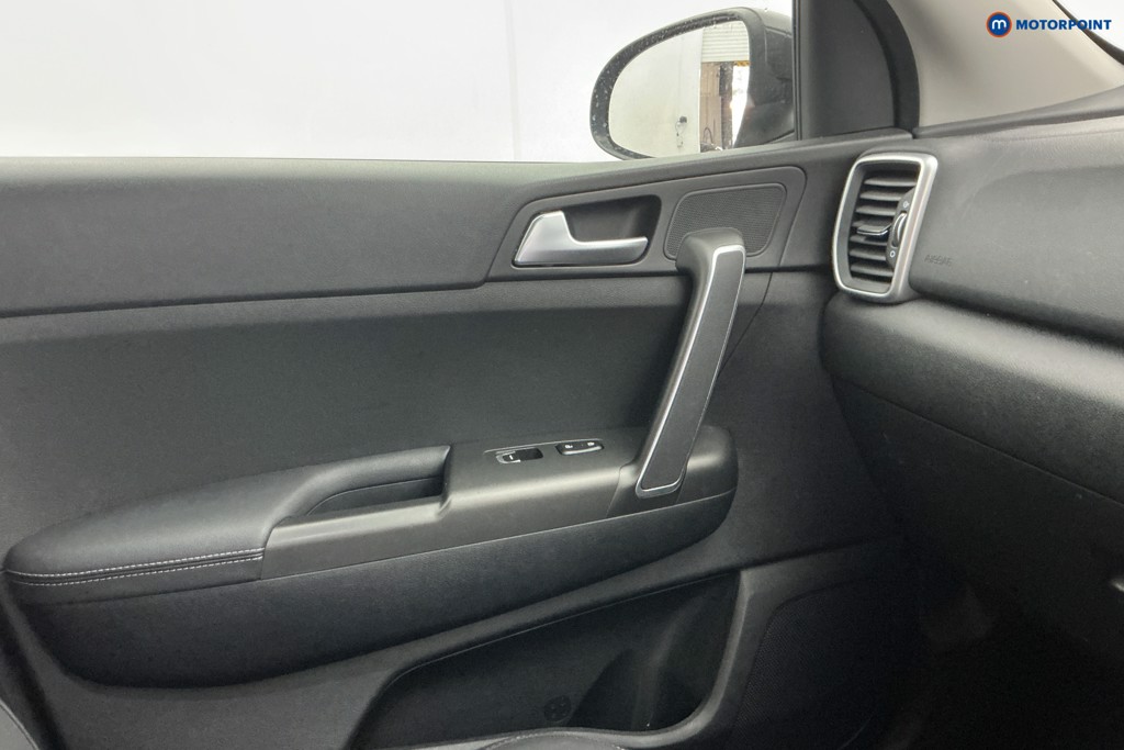 KIA Sportage 2 Manual Petrol SUV - Stock Number (1661276) - 18th supplementary image