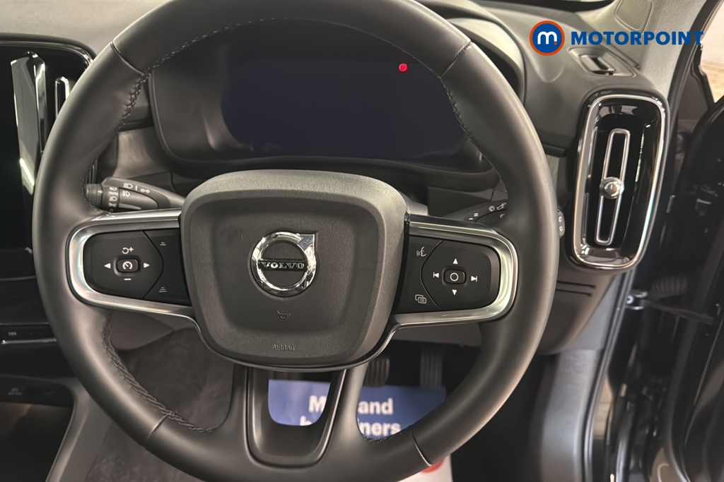 Volvo Xc40 Ultra Automatic Petrol SUV - Stock Number (1661653) - 2nd supplementary image