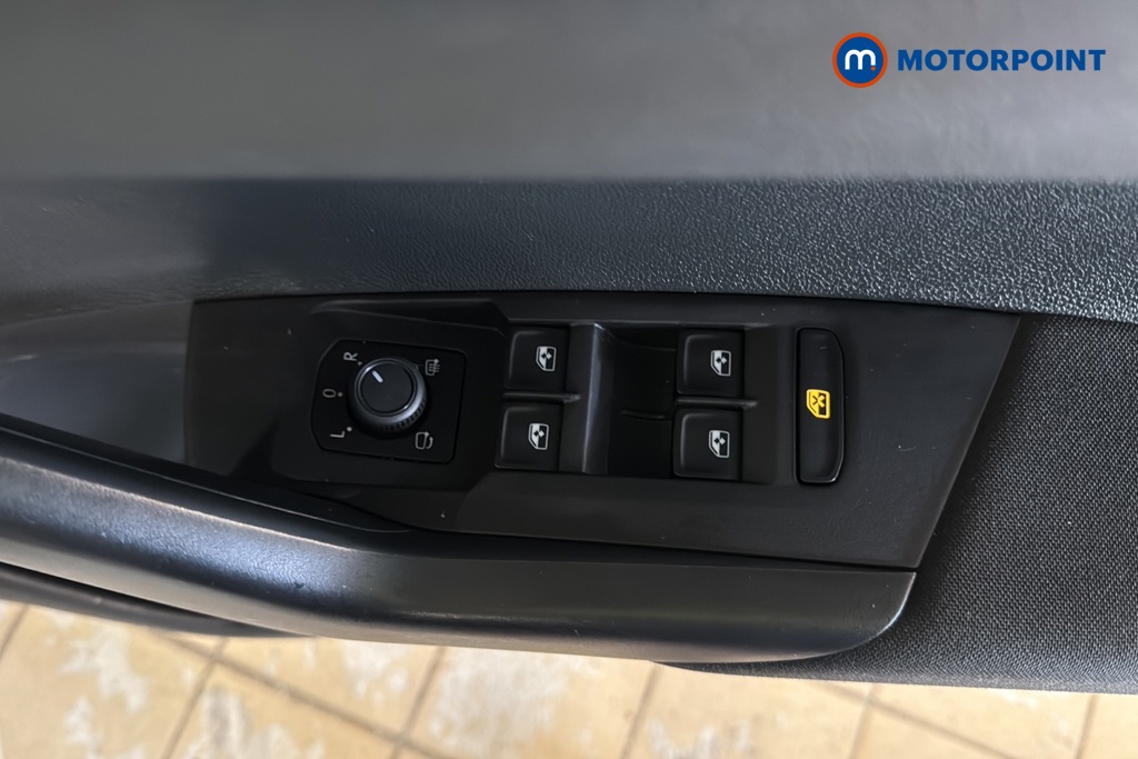 Volkswagen Polo Life Manual Petrol Hatchback - Stock Number (1661961) - 19th supplementary image