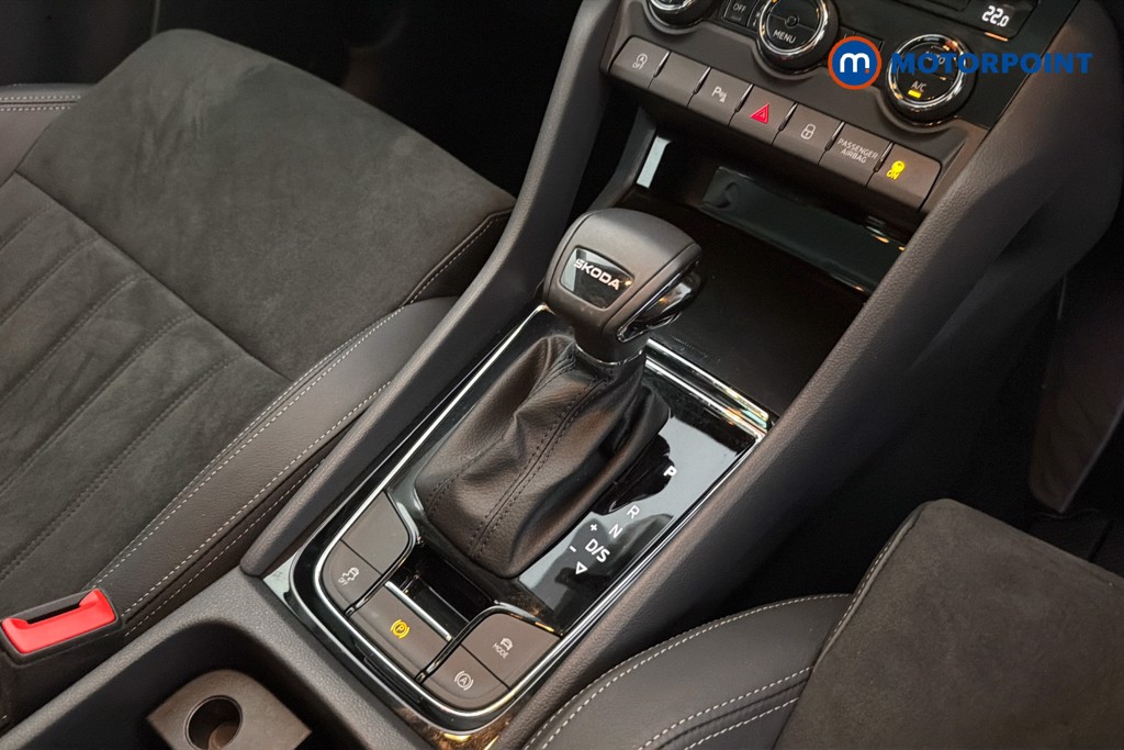 Skoda Karoq Se L Automatic Petrol SUV - Stock Number (1662077) - 15th supplementary image