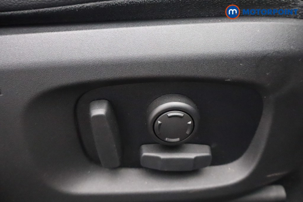 Land Rover Range Rover Evoque Se Tech Automatic Diesel SUV - Stock Number (1662111) - 12th supplementary image
