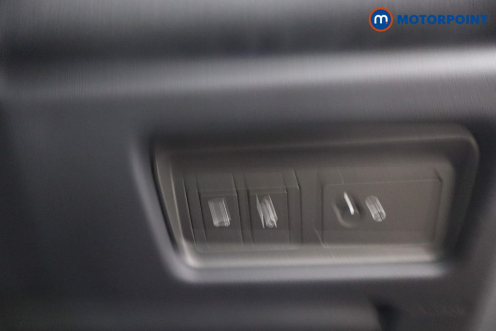 Land Rover Range Rover Evoque Se Tech Automatic Diesel SUV - Stock Number (1662111) - 13th supplementary image