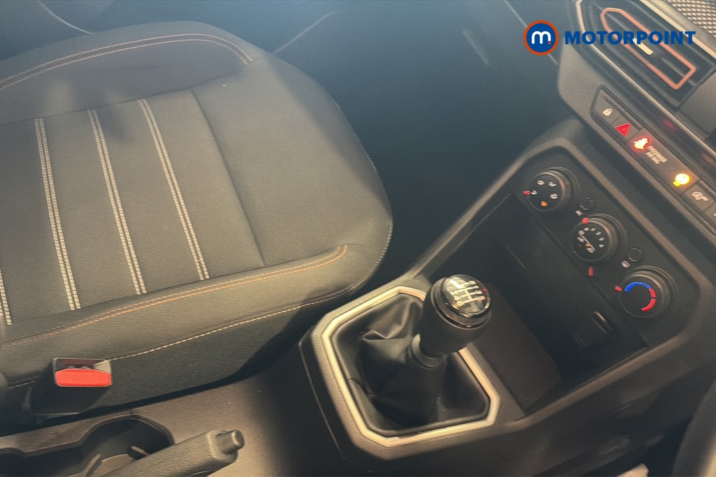Dacia Sandero Stepway Expression Manual Petrol Hatchback - Stock Number (1662426) - 15th supplementary image