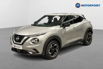 Nissan Juke N-Connecta Automatic Petrol SUV - Stock Number (1662733) - Passenger side front corner