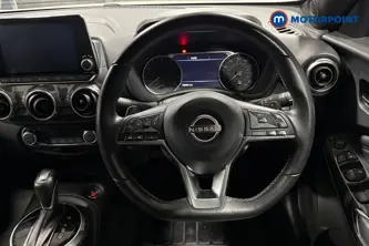 Nissan Juke N-Connecta Automatic Petrol SUV - Stock Number (1662733) - 2nd supplementary image
