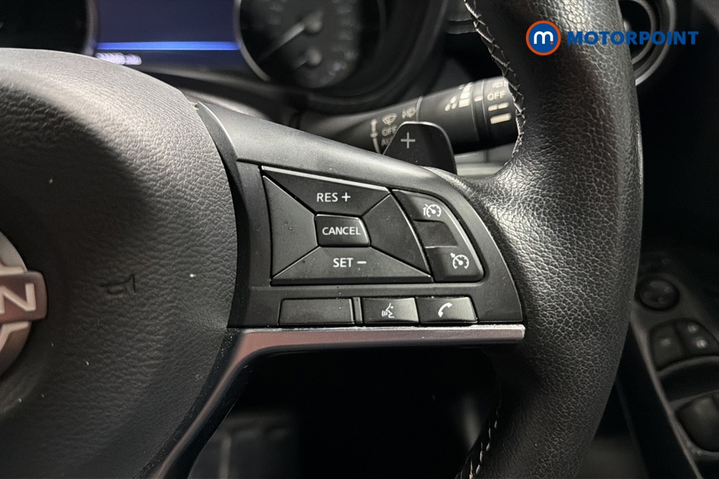 Nissan Juke N-Connecta Automatic Petrol SUV - Stock Number (1662733) - 3rd supplementary image