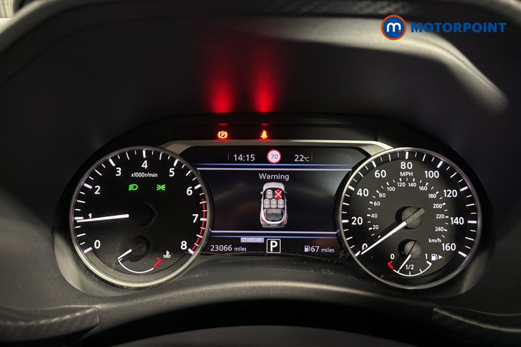 Nissan Juke N-Connecta Automatic Petrol SUV - Stock Number (1662733) - 7th supplementary image