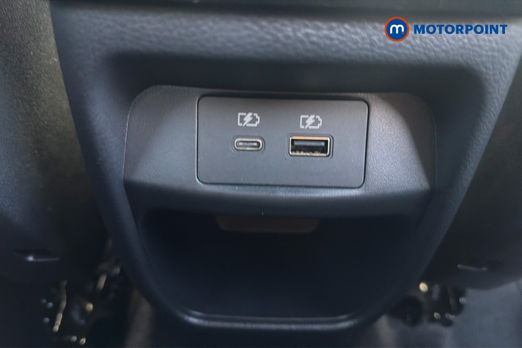 Nissan Juke Tekna Automatic Petrol SUV - Stock Number (1662858) - 30th supplementary image