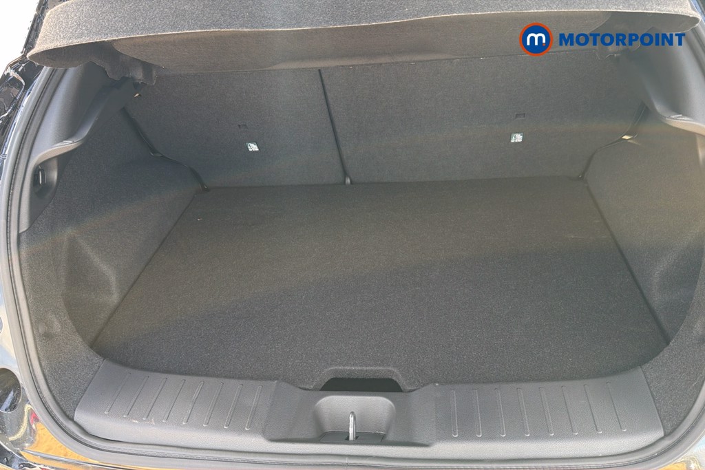 Nissan Juke Tekna Automatic Petrol SUV - Stock Number (1662858) - 33rd supplementary image