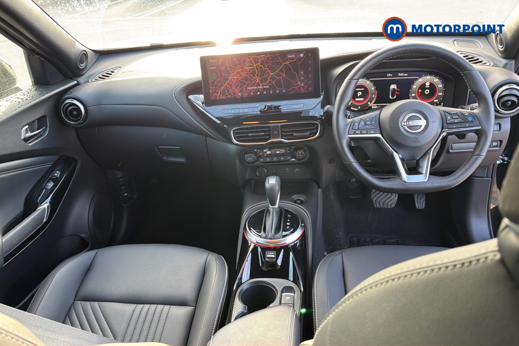 Nissan Juke Tekna Automatic Petrol SUV - Stock Number (1662858) - 1st supplementary image