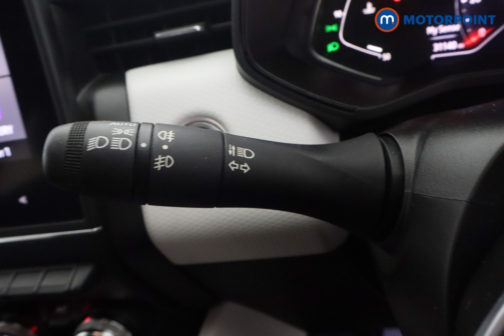 Renault Clio Techno Manual Petrol Hatchback - Stock Number (1662958) - 6th supplementary image