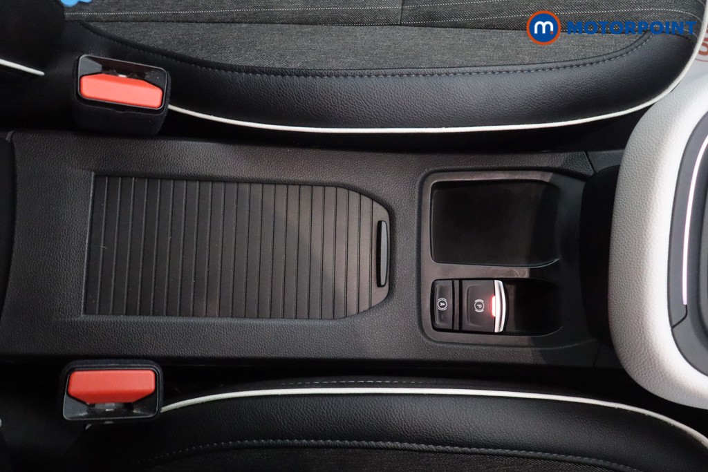 Renault Clio Techno Manual Petrol Hatchback - Stock Number (1662958) - 12th supplementary image