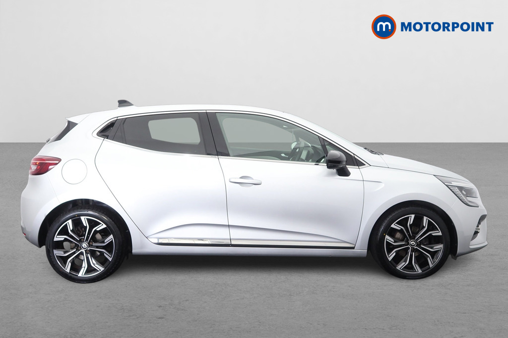 Renault Clio Techno Manual Petrol Hatchback - Stock Number (1662958) - Drivers side