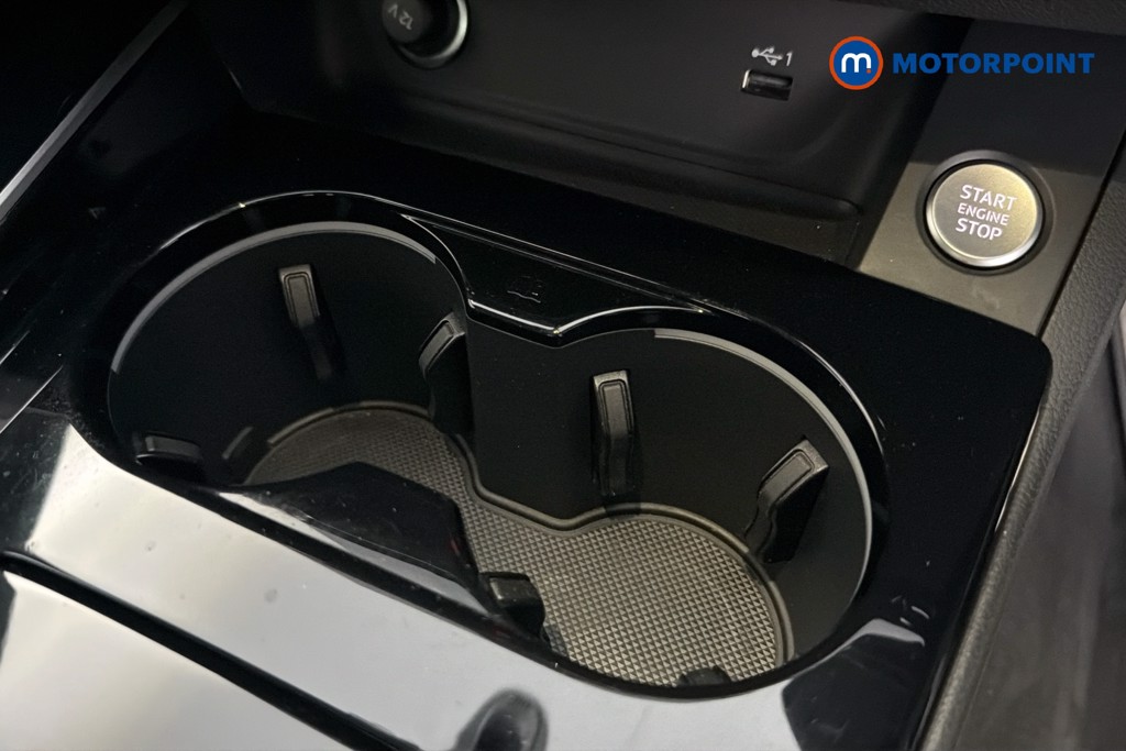 Audi A4 Black Edition Automatic Petrol Estate - Stock Number (1663192) - 16th supplementary image