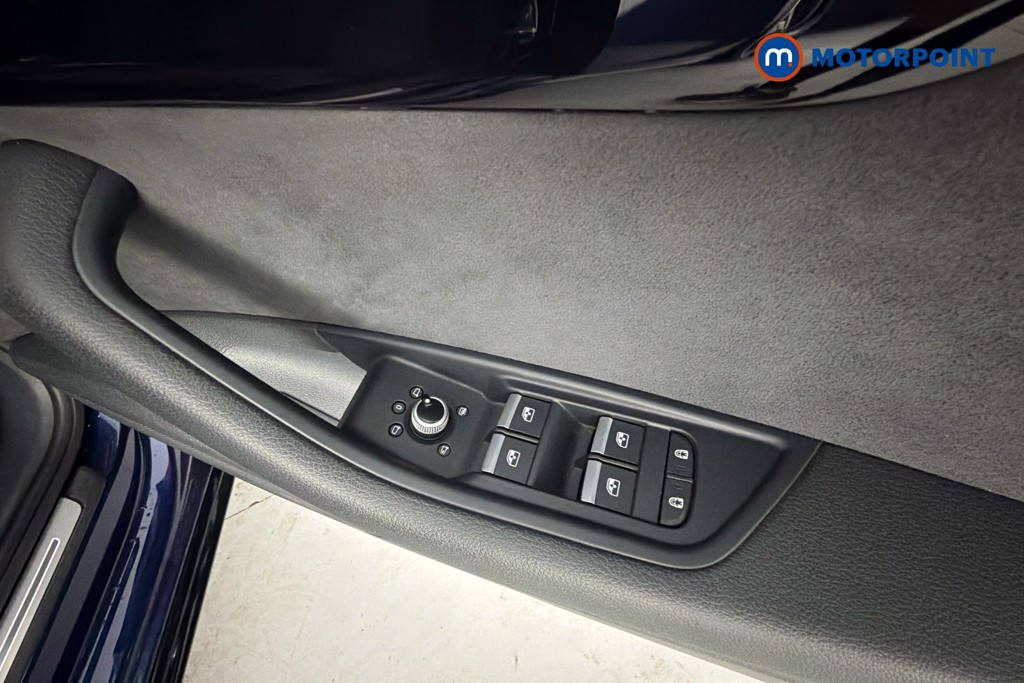 Audi A4 Black Edition Automatic Petrol Estate - Stock Number (1663192) - 20th supplementary image