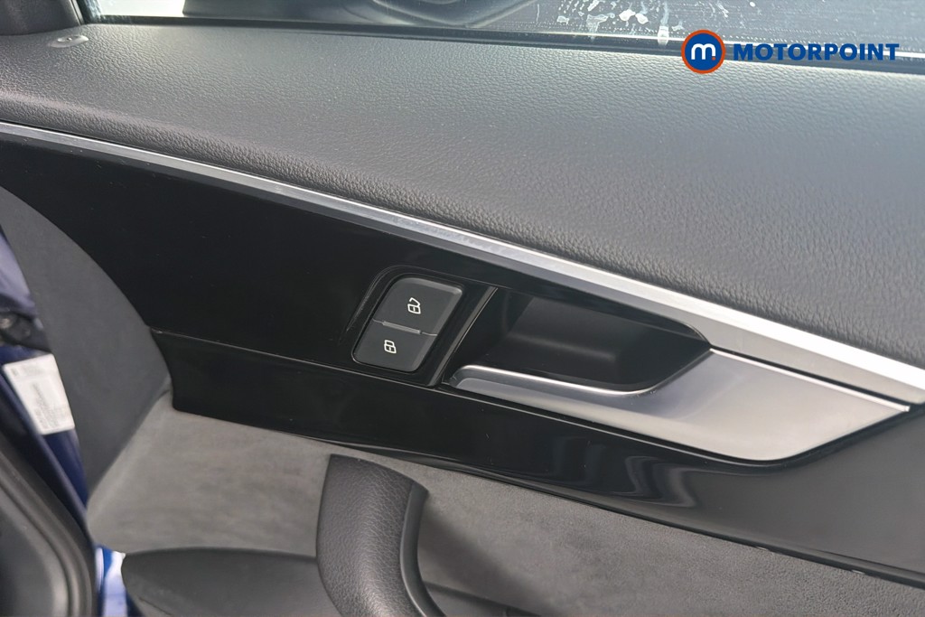 Audi A4 Black Edition Automatic Petrol Estate - Stock Number (1663192) - 42nd supplementary image
