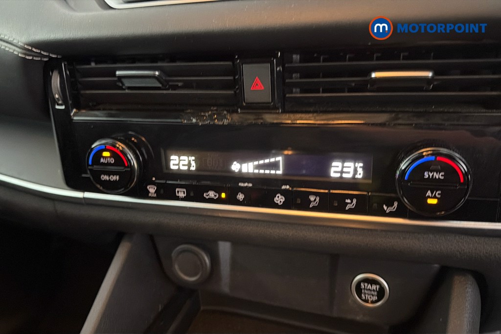Nissan Qashqai Acenta Premium Manual Petrol SUV - Stock Number (1663385) - 11th supplementary image