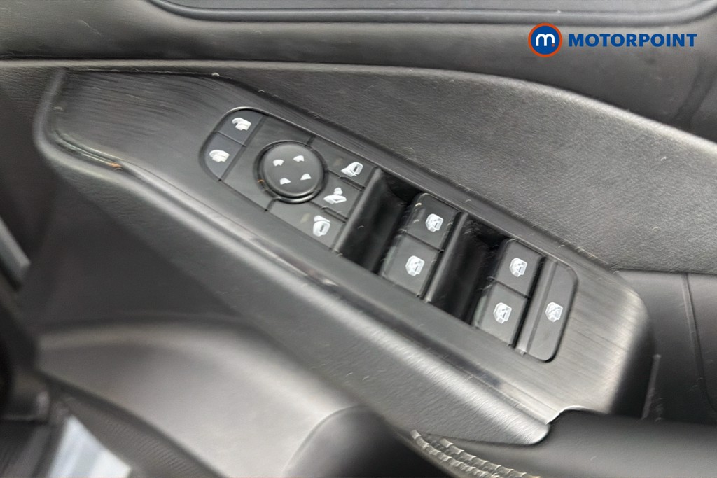 Nissan Qashqai Acenta Premium Manual Petrol SUV - Stock Number (1663385) - 20th supplementary image