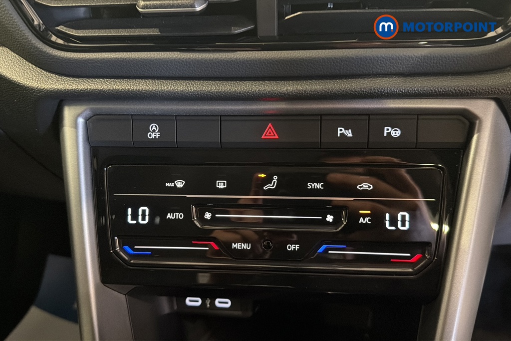 Volkswagen T-Roc Match Automatic Petrol SUV - Stock Number (1663470) - 12th supplementary image