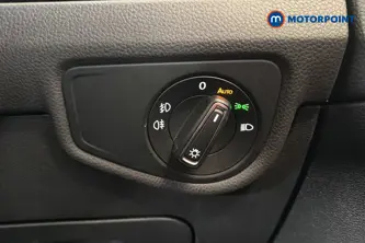 Volkswagen Touran SEL Automatic Petrol People Carrier - Stock Number (1663479) - 11th supplementary image