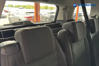 Volkswagen Touran SEL Automatic Petrol People Carrier - Stock Number (1663479) - 29th supplementary image
