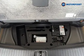 Volkswagen Touran SEL Automatic Petrol People Carrier - Stock Number (1663479) - 33rd supplementary image