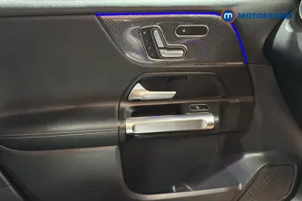 Mercedes-Benz GLB AMG Automatic Petrol SUV - Stock Number (1663557) - 10th supplementary image