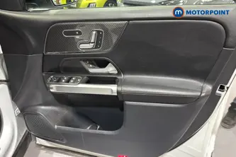 Mercedes-Benz GLB AMG Automatic Petrol SUV - Stock Number (1663557) - 18th supplementary image