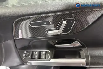 Mercedes-Benz GLB AMG Automatic Petrol SUV - Stock Number (1663557) - 19th supplementary image