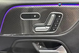 Mercedes-Benz GLB AMG Automatic Petrol SUV - Stock Number (1663557) - 23rd supplementary image