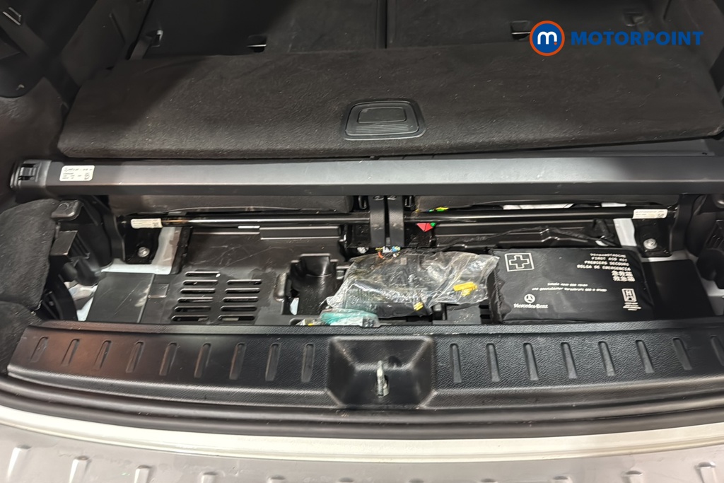 Mercedes-Benz GLB AMG Automatic Petrol SUV - Stock Number (1663557) - 33rd supplementary image