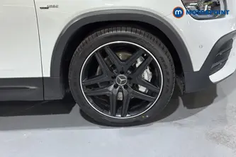 Mercedes-Benz GLB AMG Automatic Petrol SUV - Stock Number (1663557) - 47th supplementary image