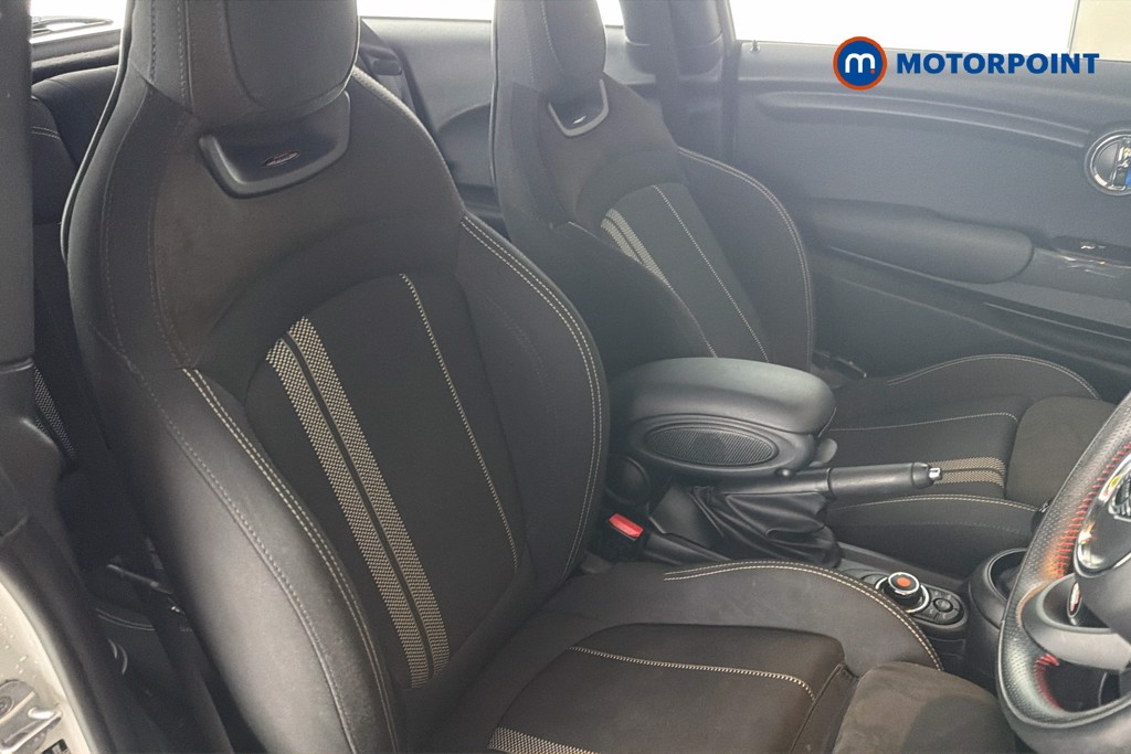 Mini Hatchback Cooper Sport Automatic Petrol Hatchback - Stock Number (1664793) - 22nd supplementary image