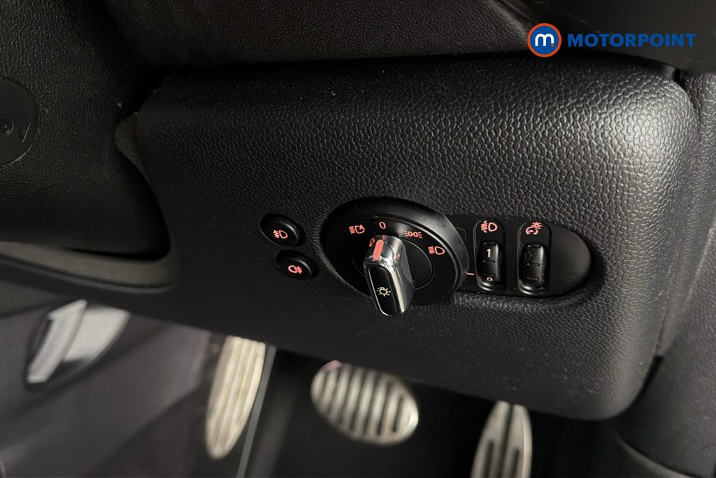 Mini Hatchback Cooper Sport Automatic Petrol Hatchback - Stock Number (1664793) - 25th supplementary image